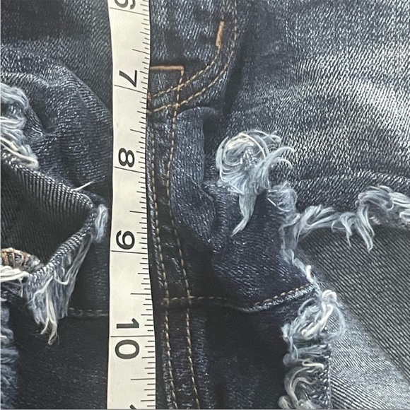 American Eagle Hi-Rise Festival Cutoff Jean Shorts - Size 2 - Picture 11 of 14